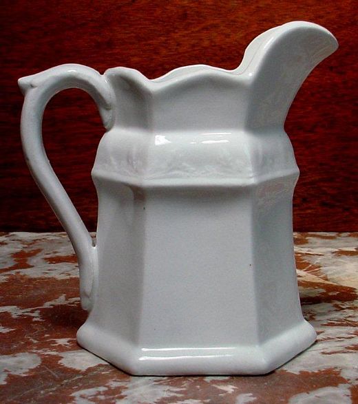 Twin Leaves Hexagon cream jug